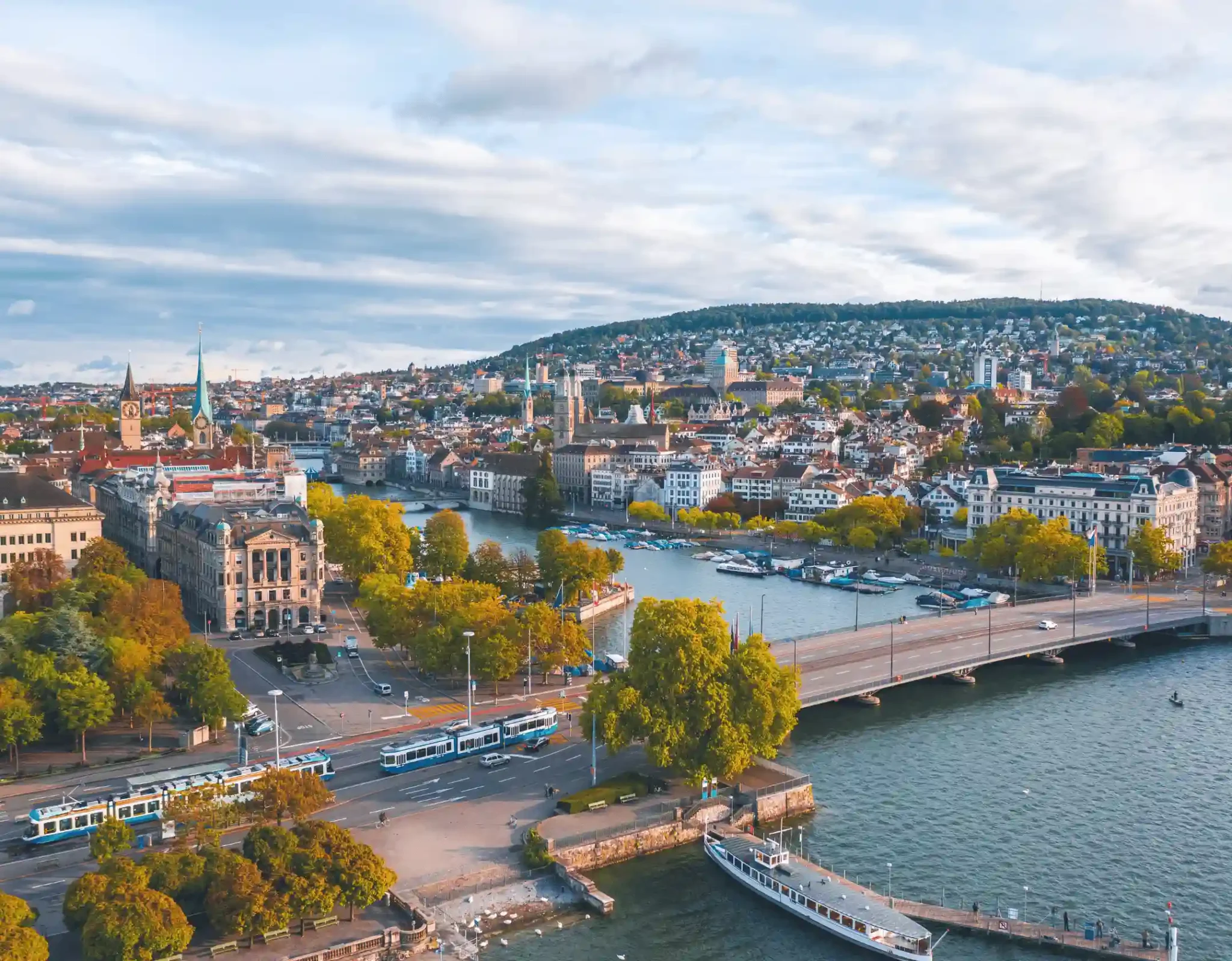 Panoramic view of Zurich representing financial market developments in February 2025